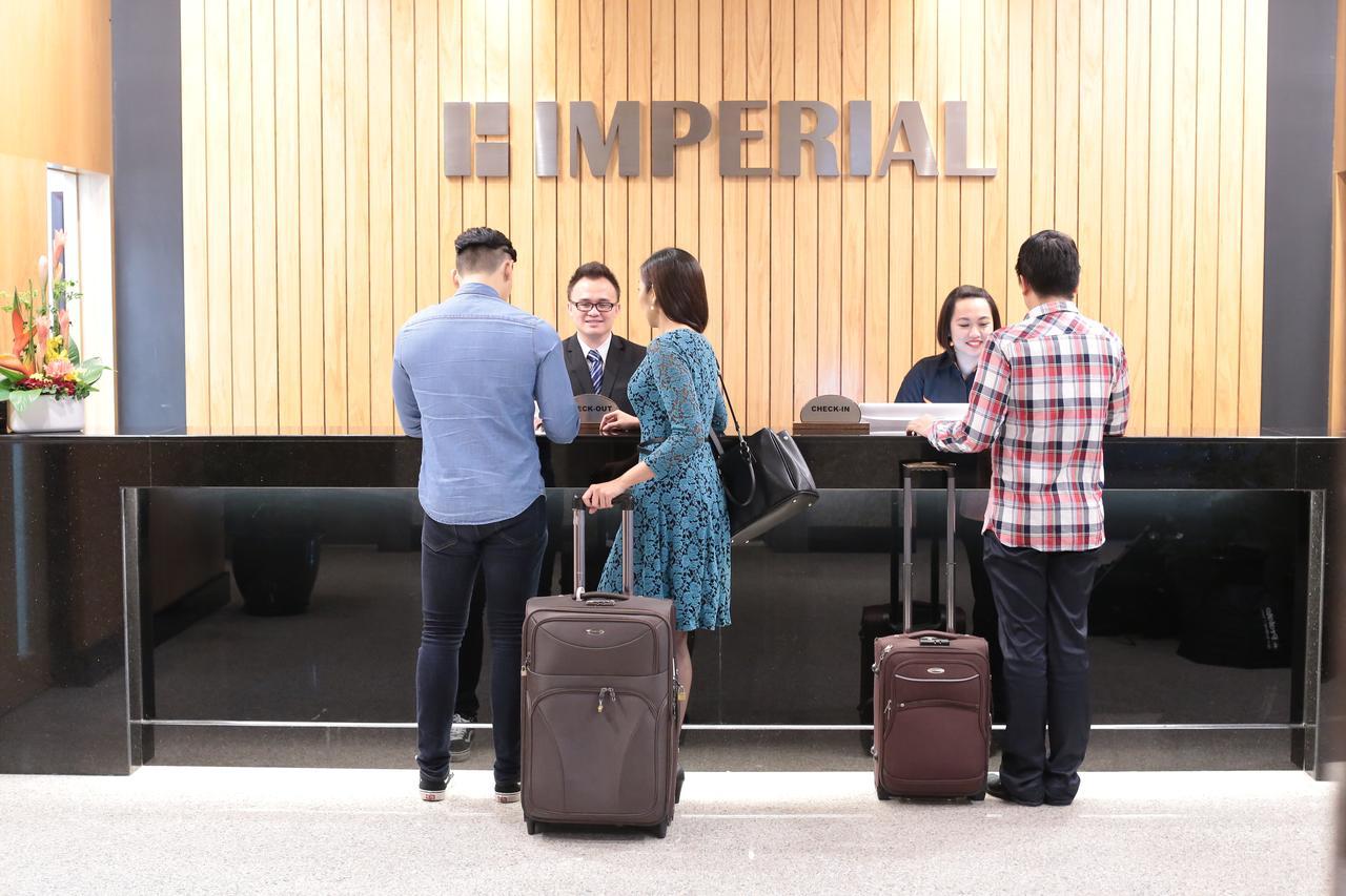 Imperial Riverbank Hotel Kuching Eksteriør billede